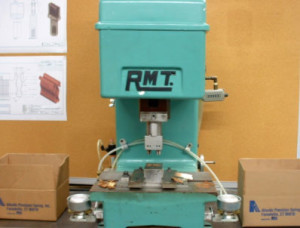 Air powered Hydraulic press